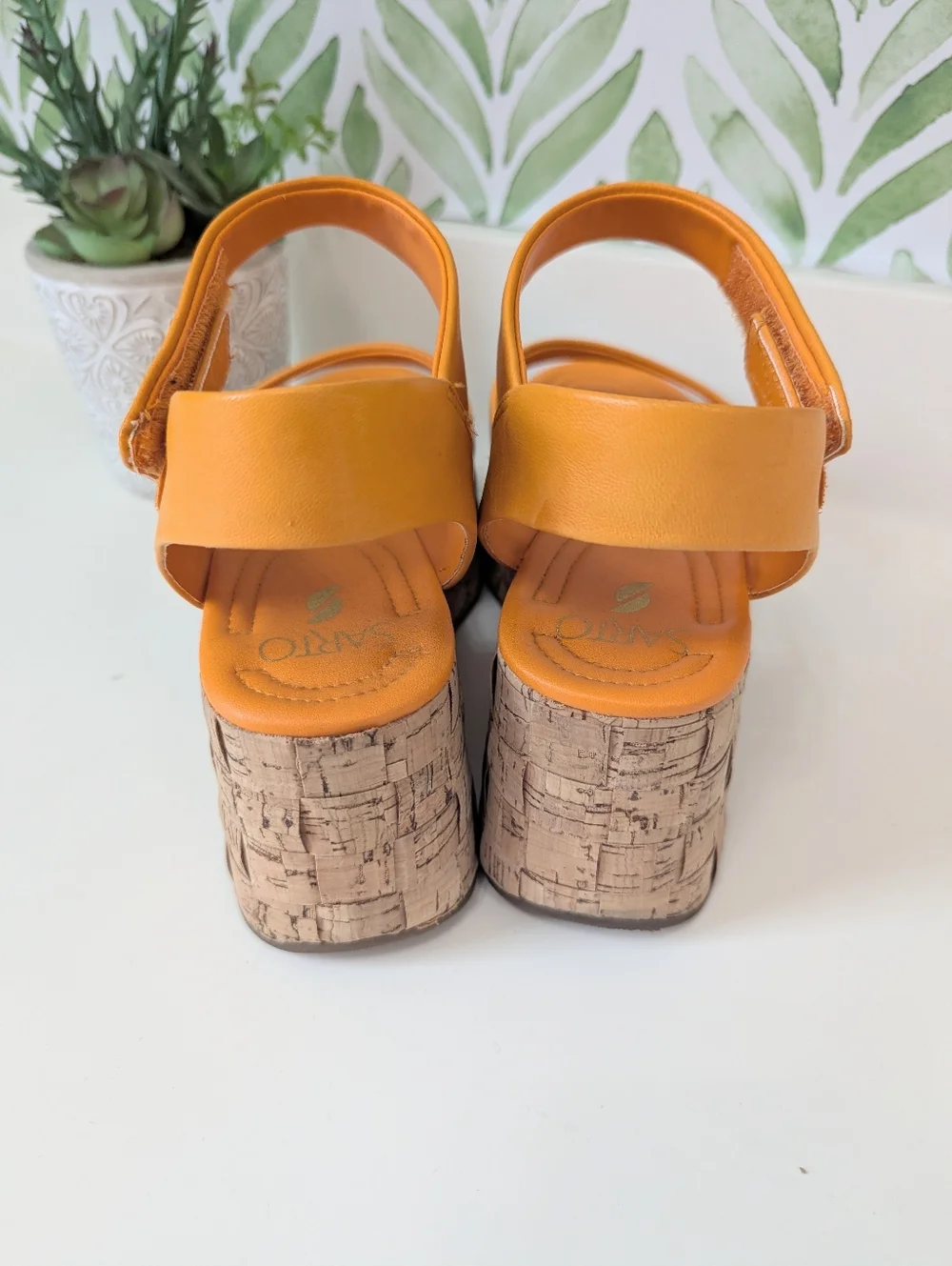 Sarto Women's Orange Cork Platform Sandals 8.5 Leather Upper Demi 2